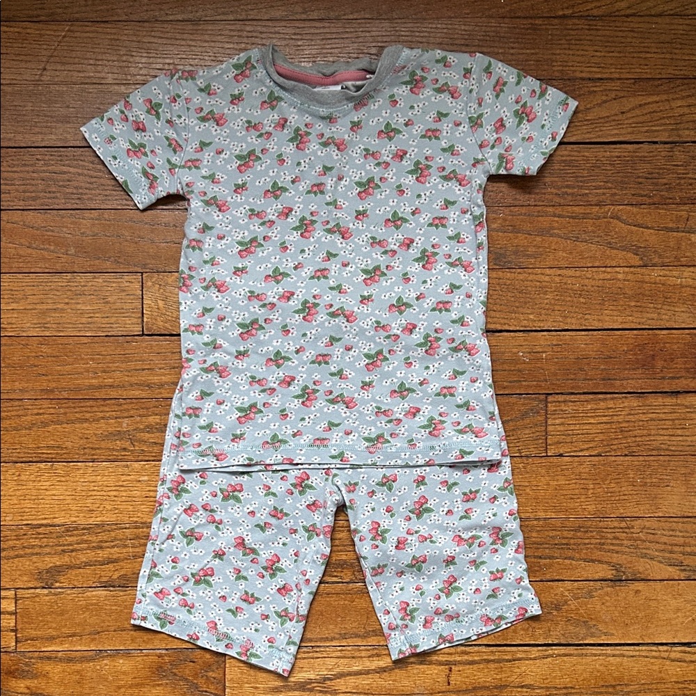 Mini Boden Strawberry Short-Sleeve Pajama Set (6Y)